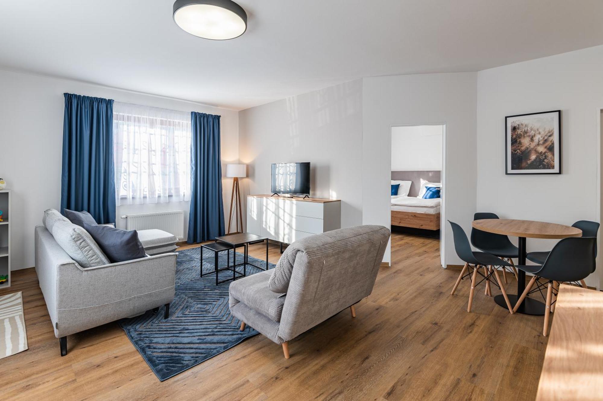 Hotel Restovna Jiloviste ภายนอก รูปภาพ